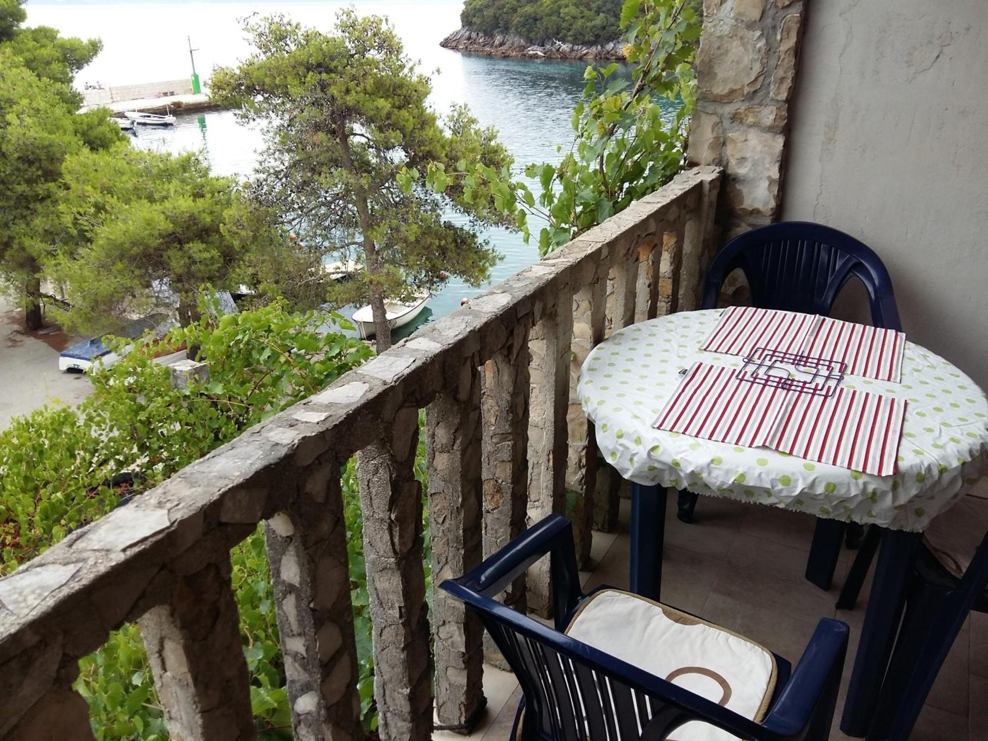 Apartments By The Sea Cove Crkvice, Peljesac - 17667 Kuna Pelješka Exterior foto